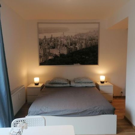 Brand New Studio Apartment # 45 With Free Parking In The City Center Prague Exterior photo
