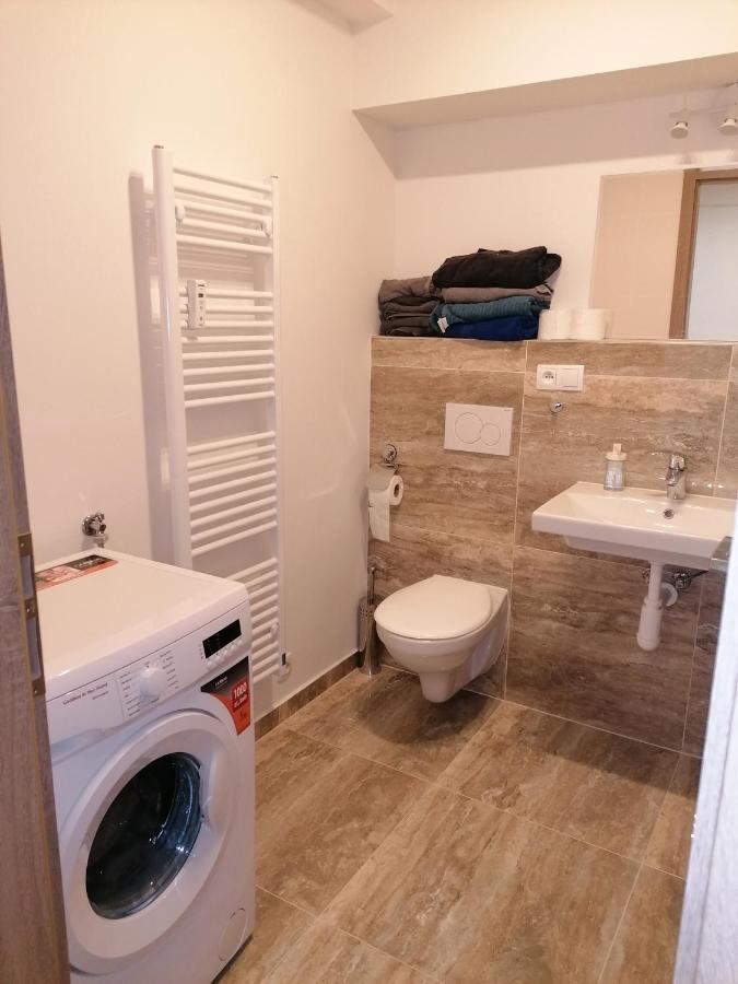 Brand New Studio Apartment # 45 With Free Parking In The City Center Prague Exterior photo