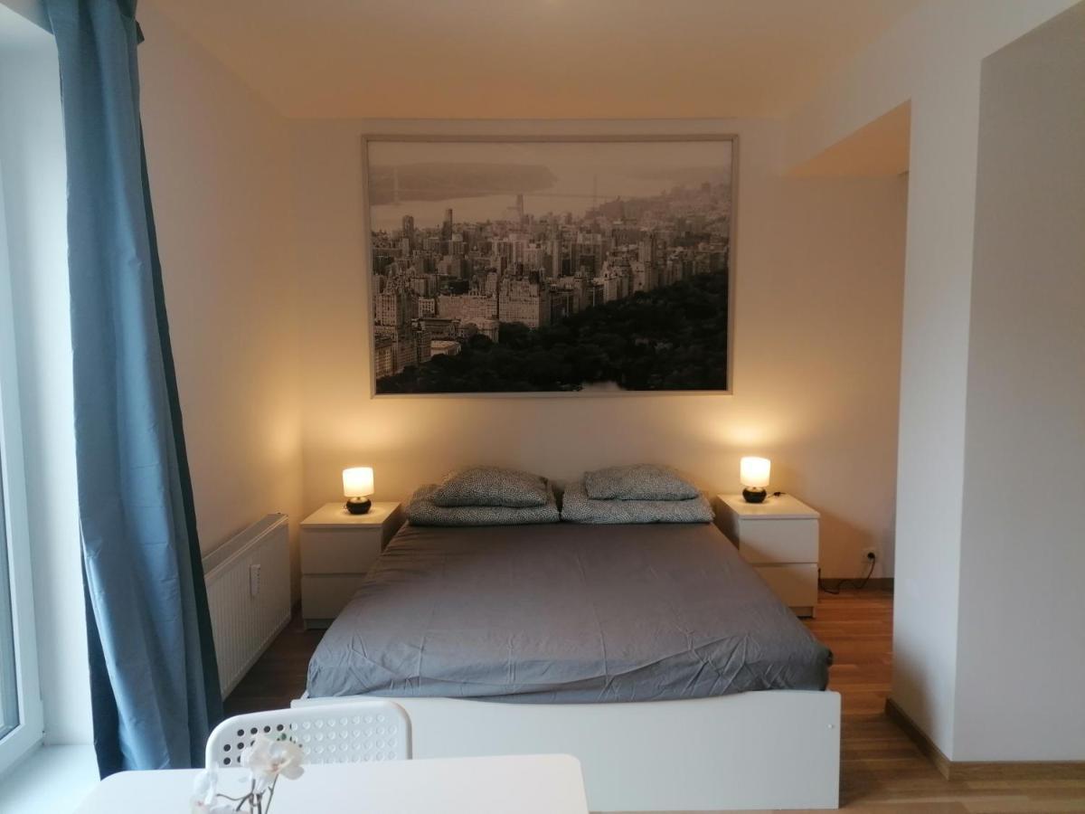 Brand New Studio Apartment # 45 With Free Parking In The City Center Prague Exterior photo